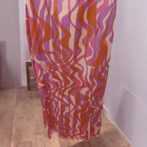 NWT ASTR Chelsi Midi Satin Dress in Purple Pink Rust - Picture 4 of 5